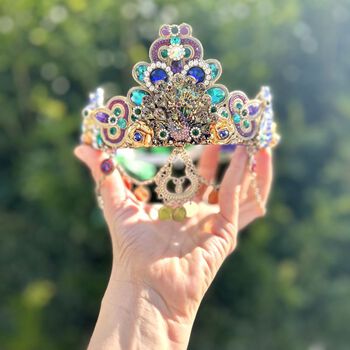 betty bunhead tiaras