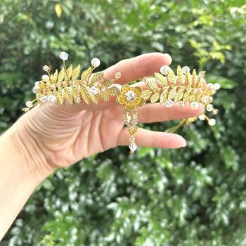 betty bunhead tiaras